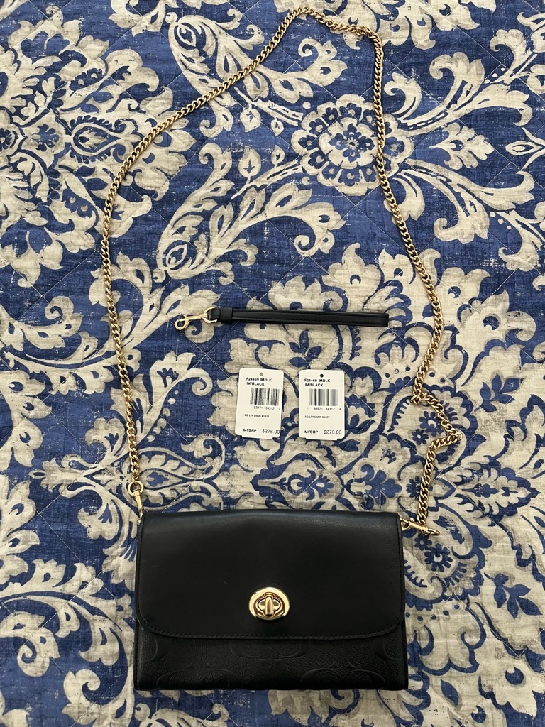 Coach Woc In Gently Used Condition